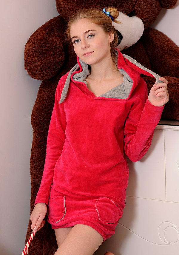 Елена, 19 лет, 4 размер груди